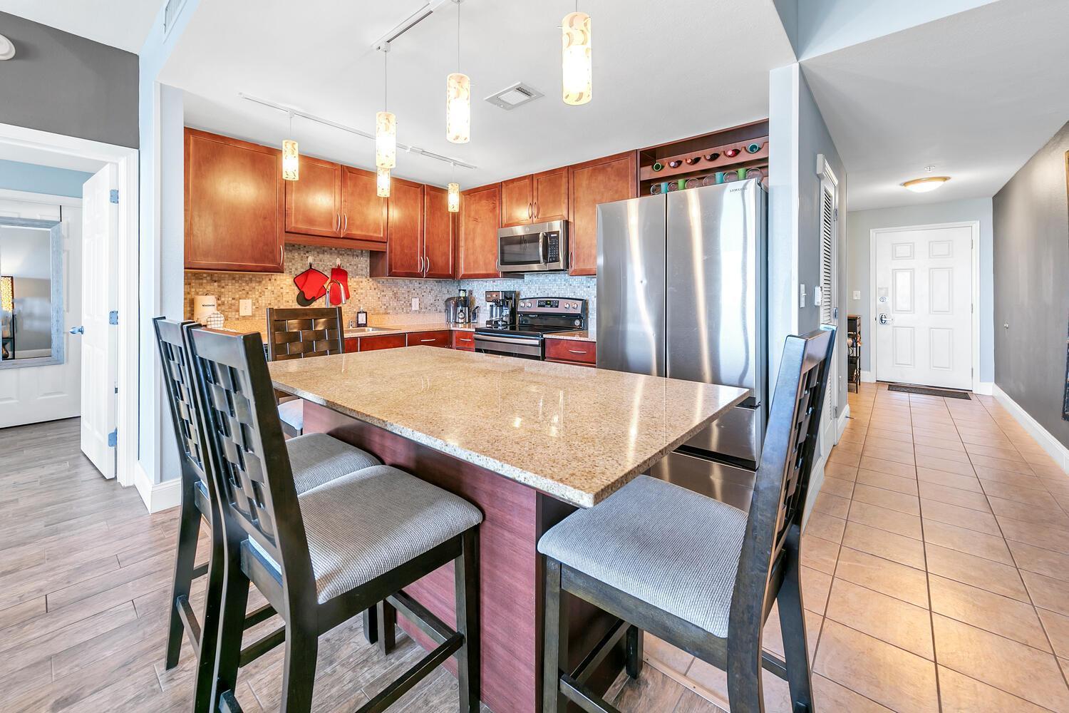 Laketown Wharf 1829 By Emerald Coast Retreats Holiday home