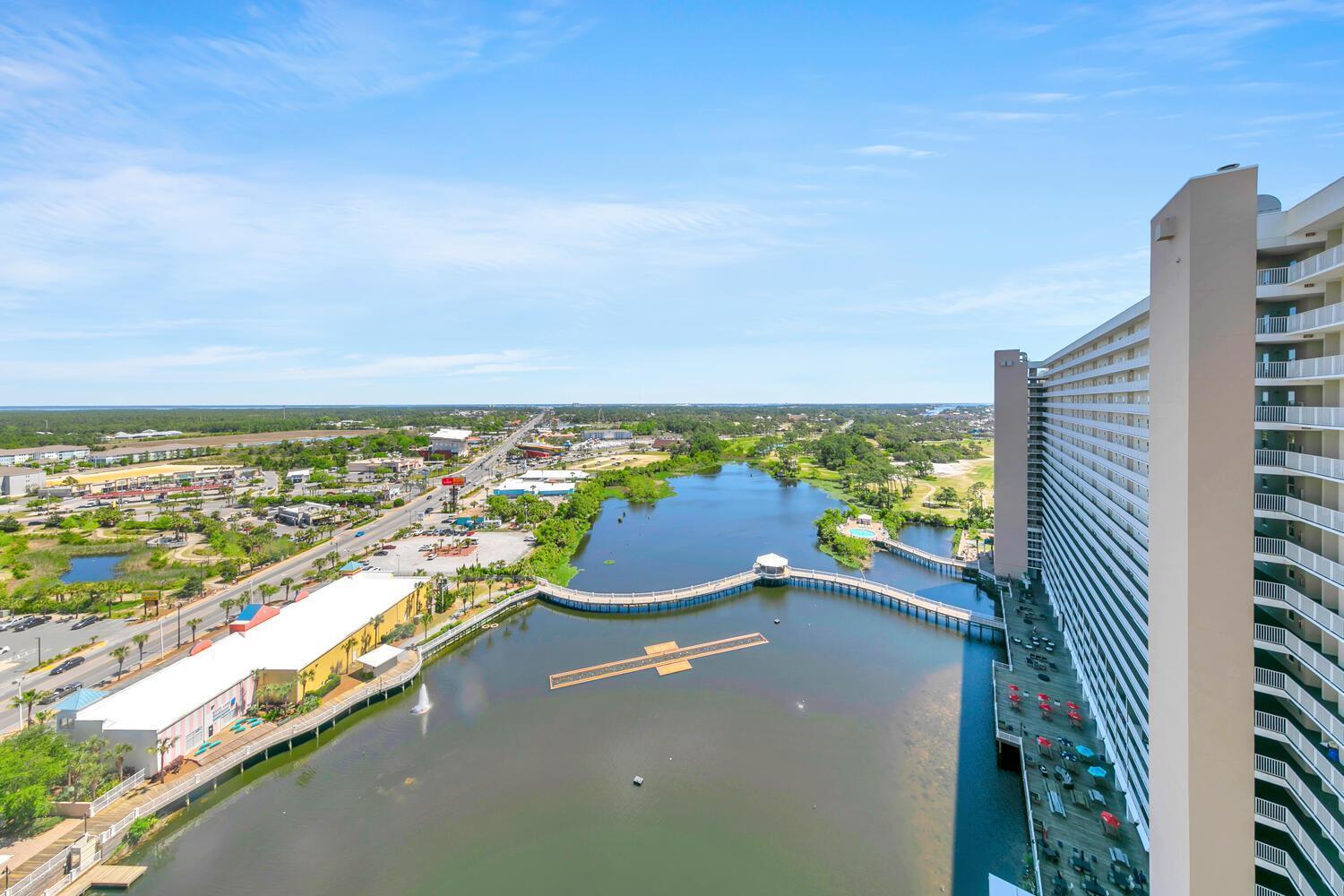 Holiday home Laketown Wharf 1829 By Emerald Coast Retreats