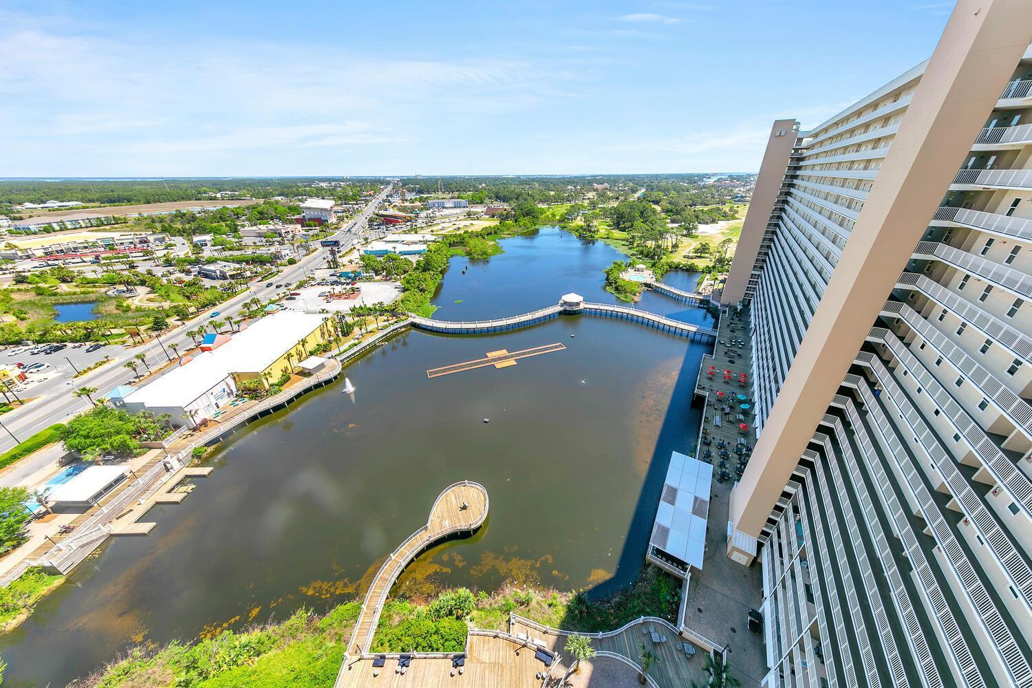 Laketown Wharf 1829 By Emerald Coast Retreats Holiday home Panama City Beach